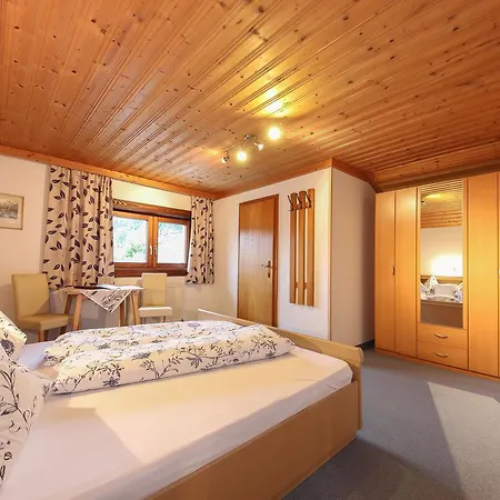 Hauser 3* St. Jakob in Haus