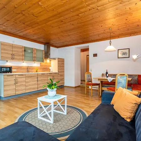 Gasthof Hauser 3*