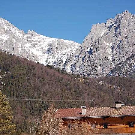 Gasthof Hauser 3*