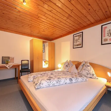 Gasthof Hauser 3*