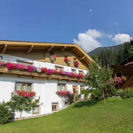 Hauser 3* St. Jakob in Haus