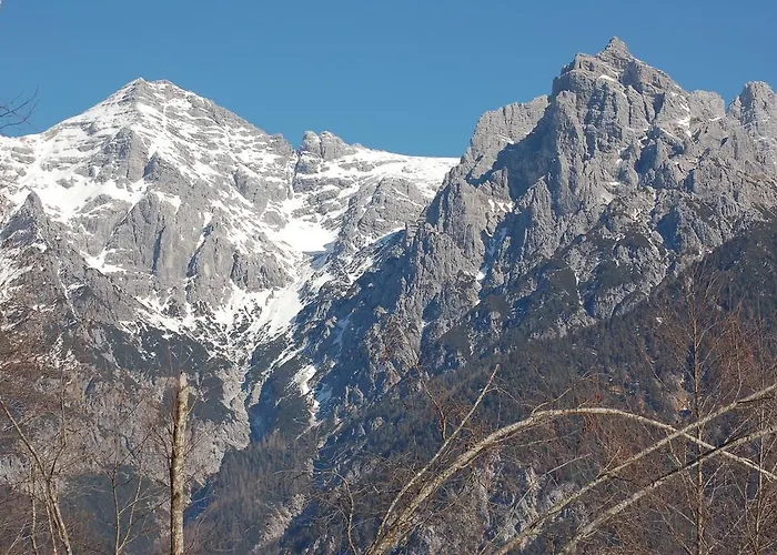 Hauser Sankt Jakob in Haus
